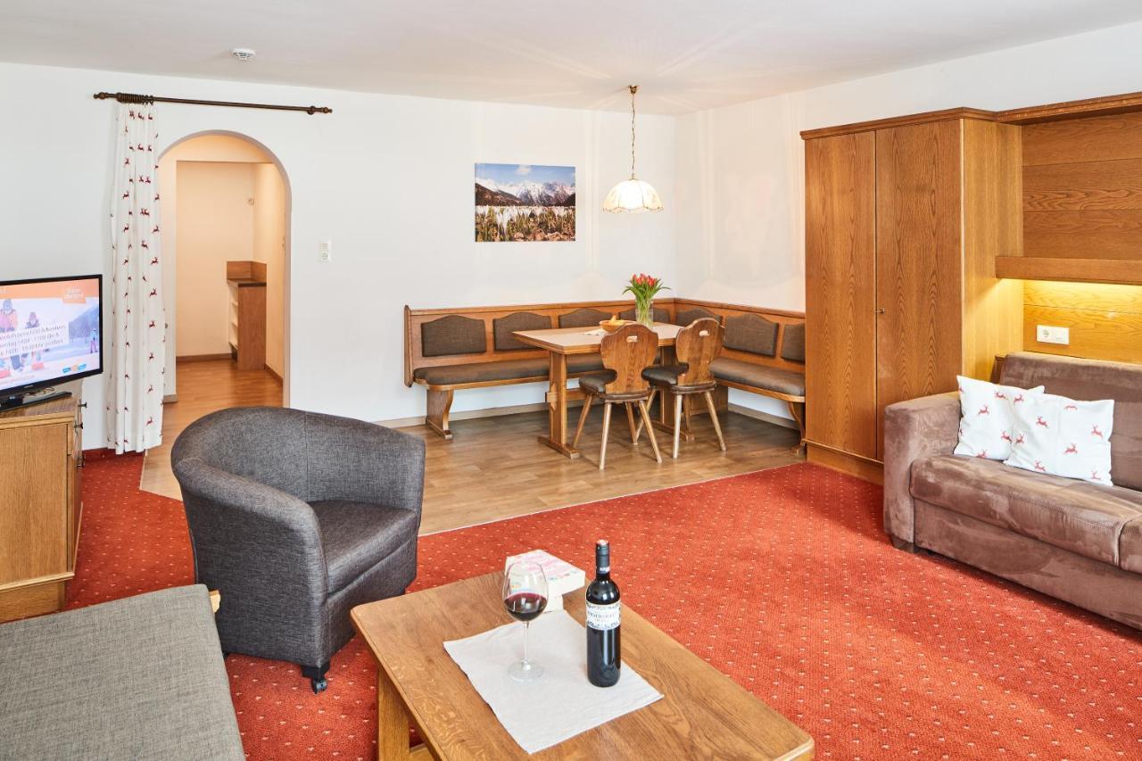 Appartements Sailer Prutz Bagian luar foto