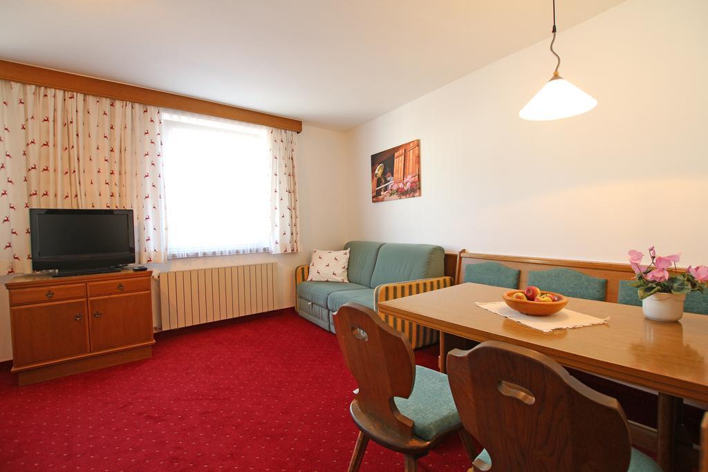 Appartements Sailer Prutz Bagian luar foto